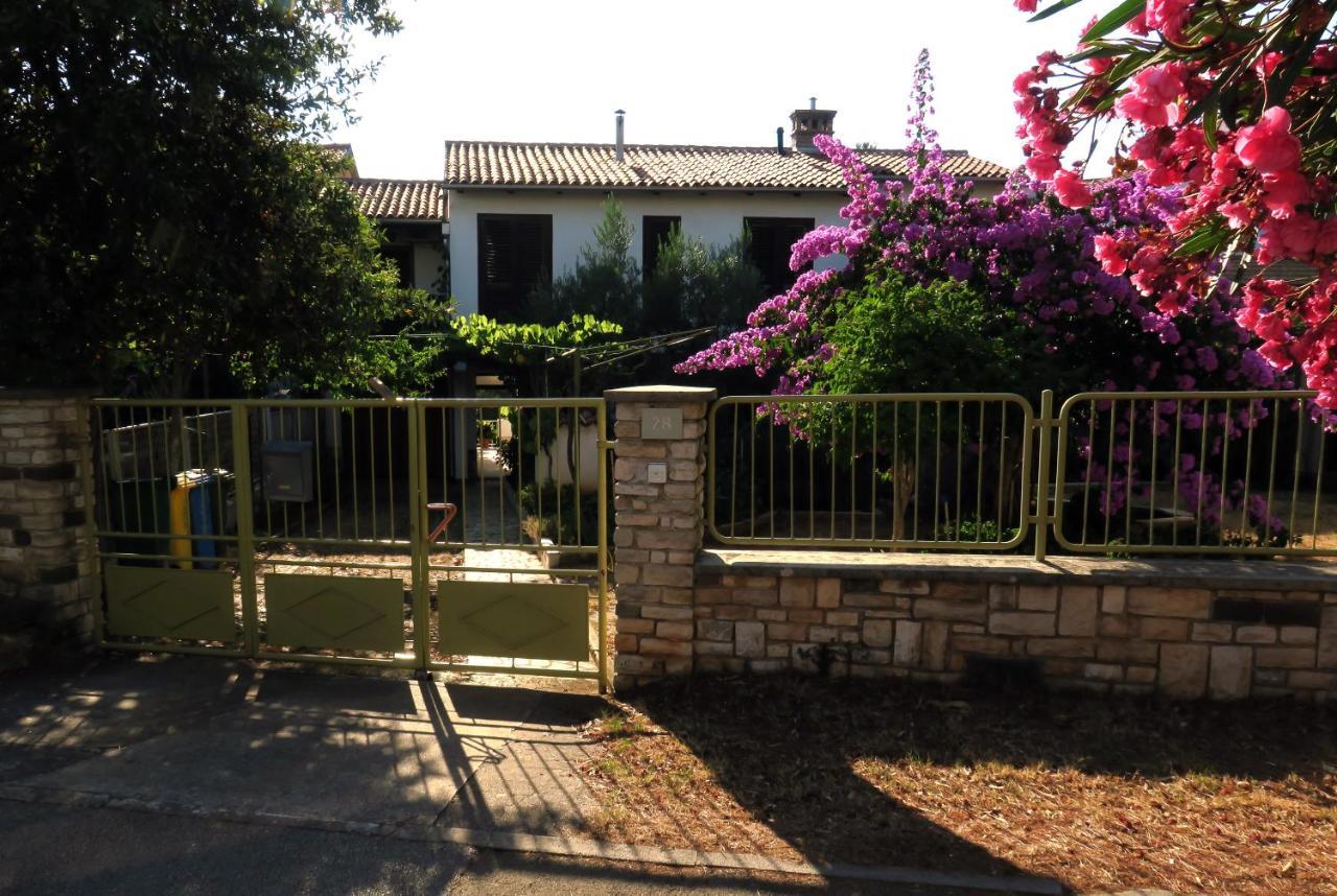 Apartmán Elda Pula Exteriér fotografie
