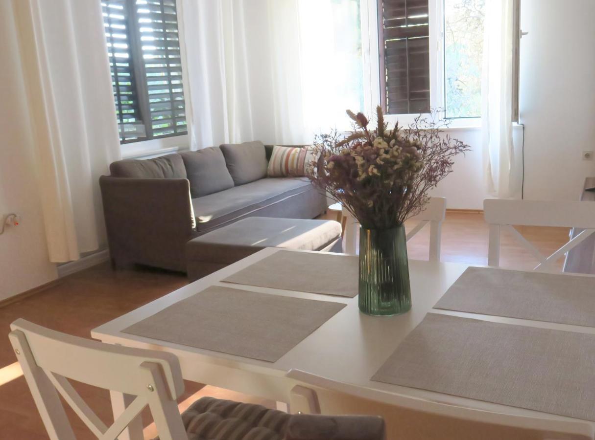 Apartmán Elda Pula Exteriér fotografie