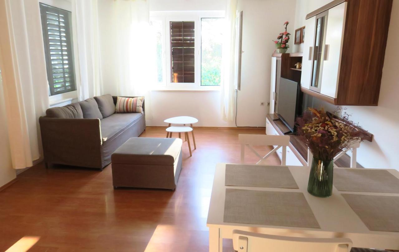 Apartmán Elda Pula Exteriér fotografie